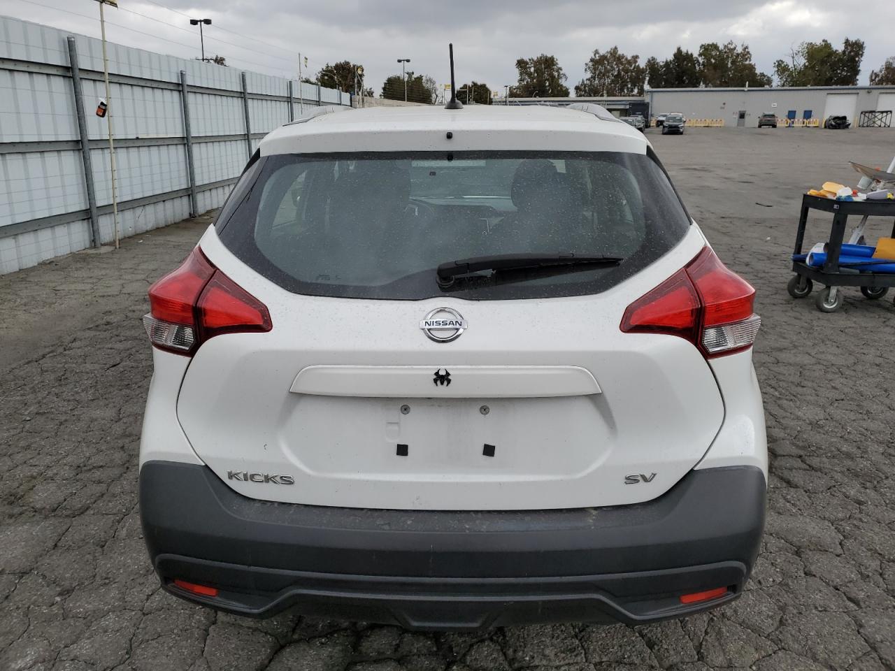 2019 Nissan Kicks S VIN: 3N1CP5CU3KL559670 Lot: 85760135