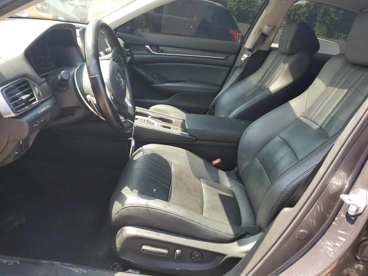 2022 Honda Accord Touring VIN: 1HGCV2F96NA007408 Lot: 85522125