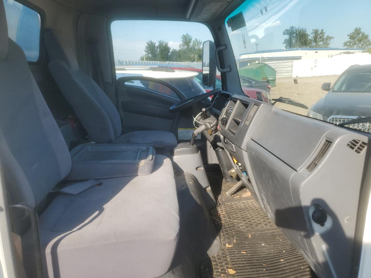 2017 Isuzu Npr Xd VIN: JALC4W168H7K00956 Lot: 84931375