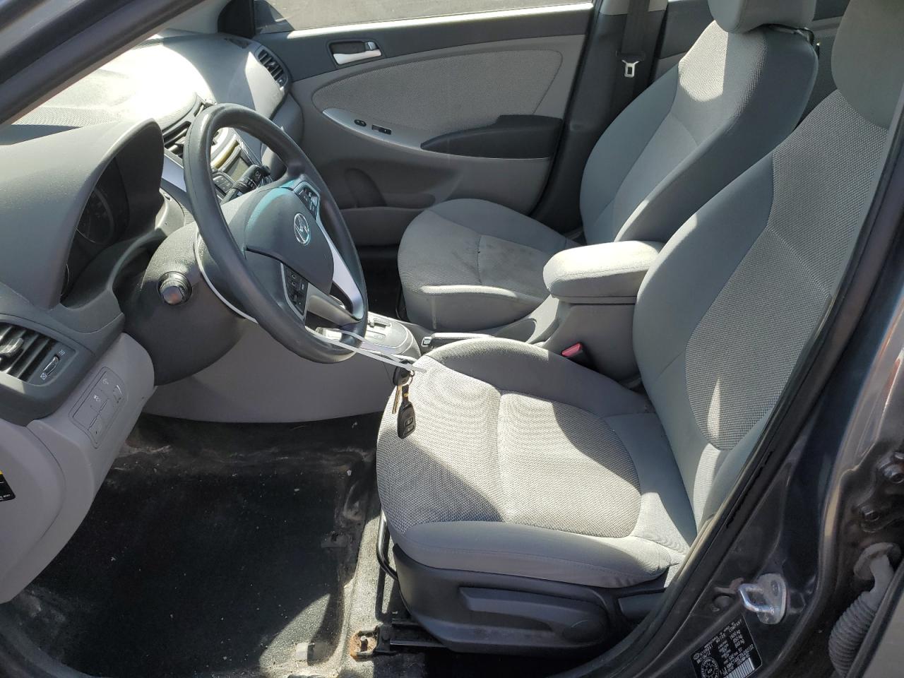 2013 Hyundai Accent Gls VIN: KMHCT4AE7DU282122 Lot: 85684835