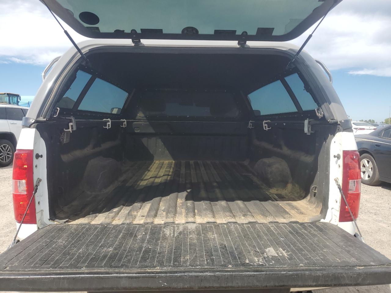 2012 Chevrolet Silverado K1500 VIN: 1GCNKPEAXCZ282383 Lot: 84776555