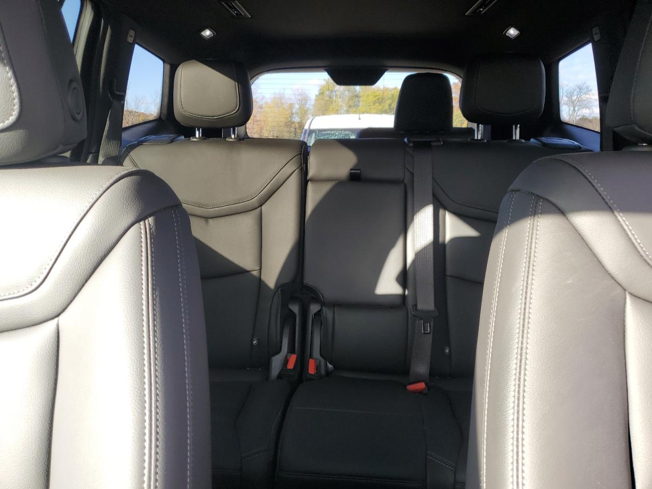 2025 Cadillac Xt6 Luxury VIN: 1GYKPBR47SZ113619 Lot: 90076845