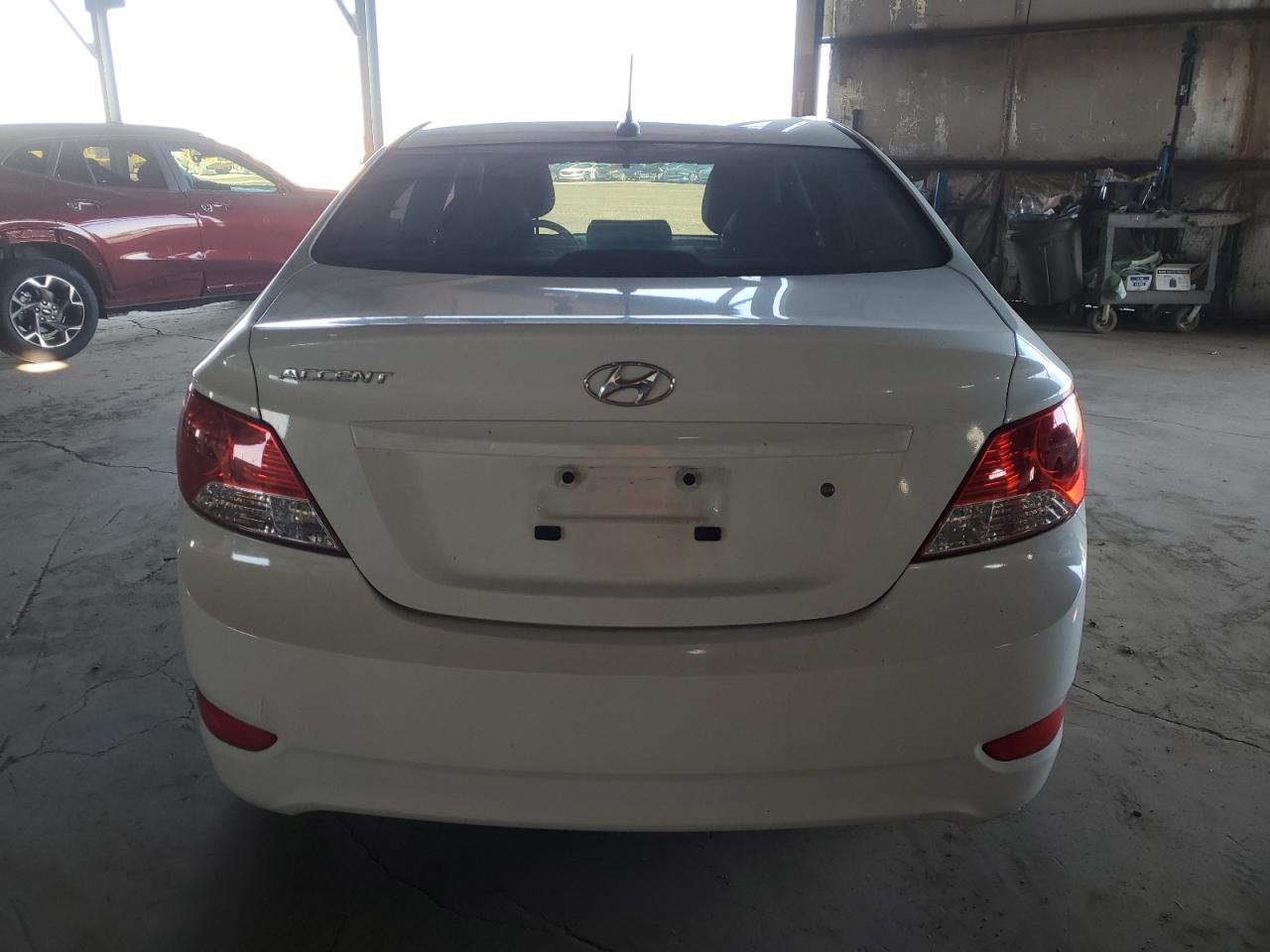 2013 Hyundai Accent Gls VIN: KMHCT4AE5DU558913 Lot: 90722245