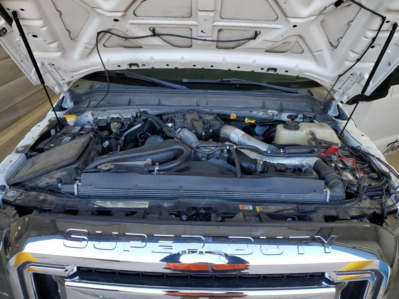 2016 Ford F350 Super Duty VIN: 1FT8W3BTXGEB21058 Lot: 86105435