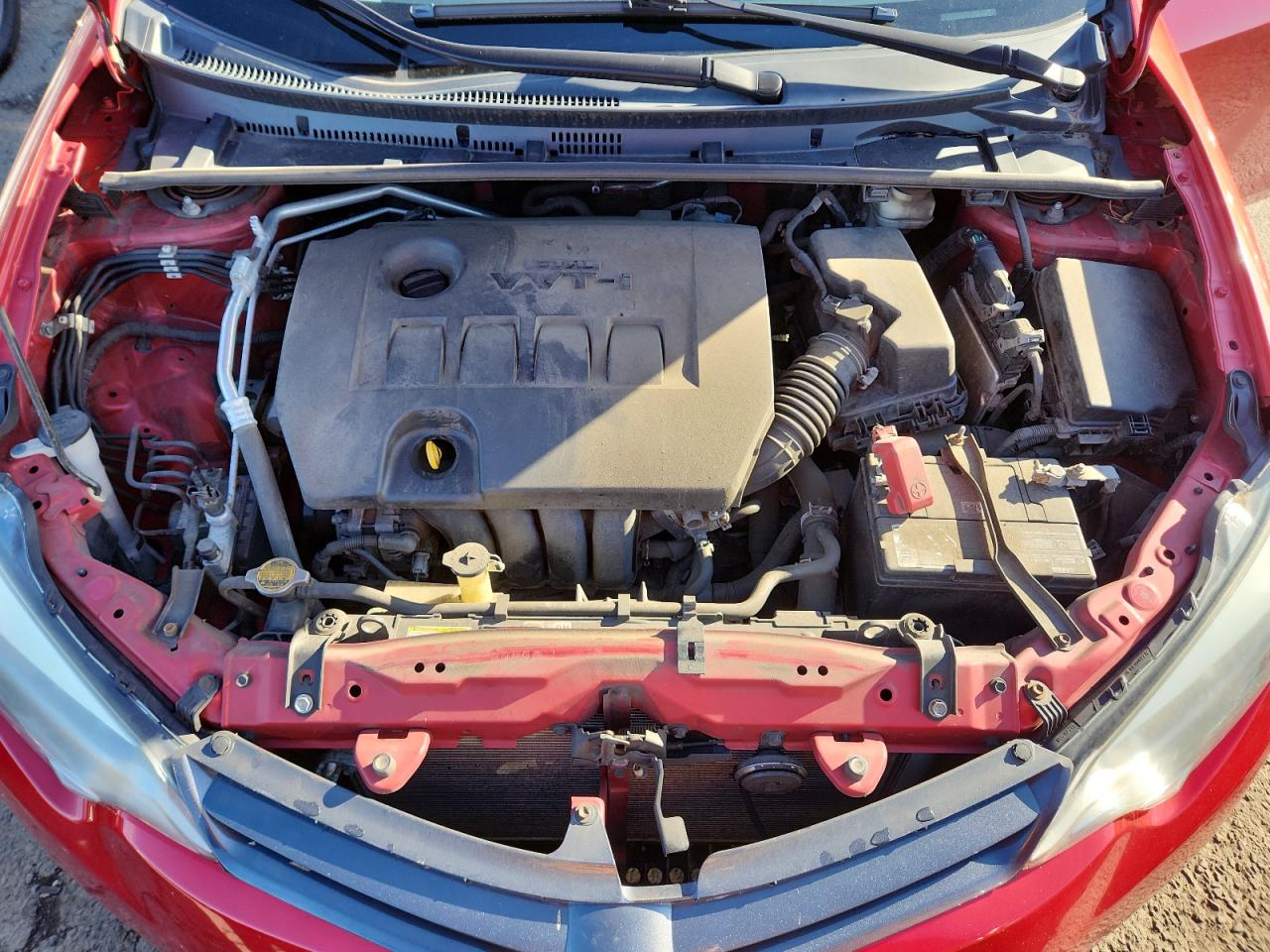 2015 Toyota Corolla L VIN: 5YFBURHEXFP196139 Lot: 84881455