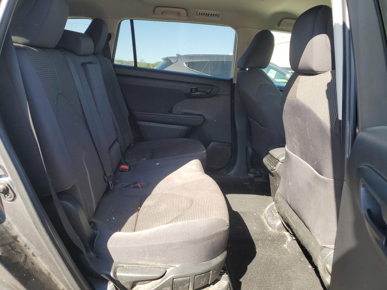 2022 Toyota Highlander Hybrid Le VIN: 5TDBBRCH2NS562169 Lot: 85784915