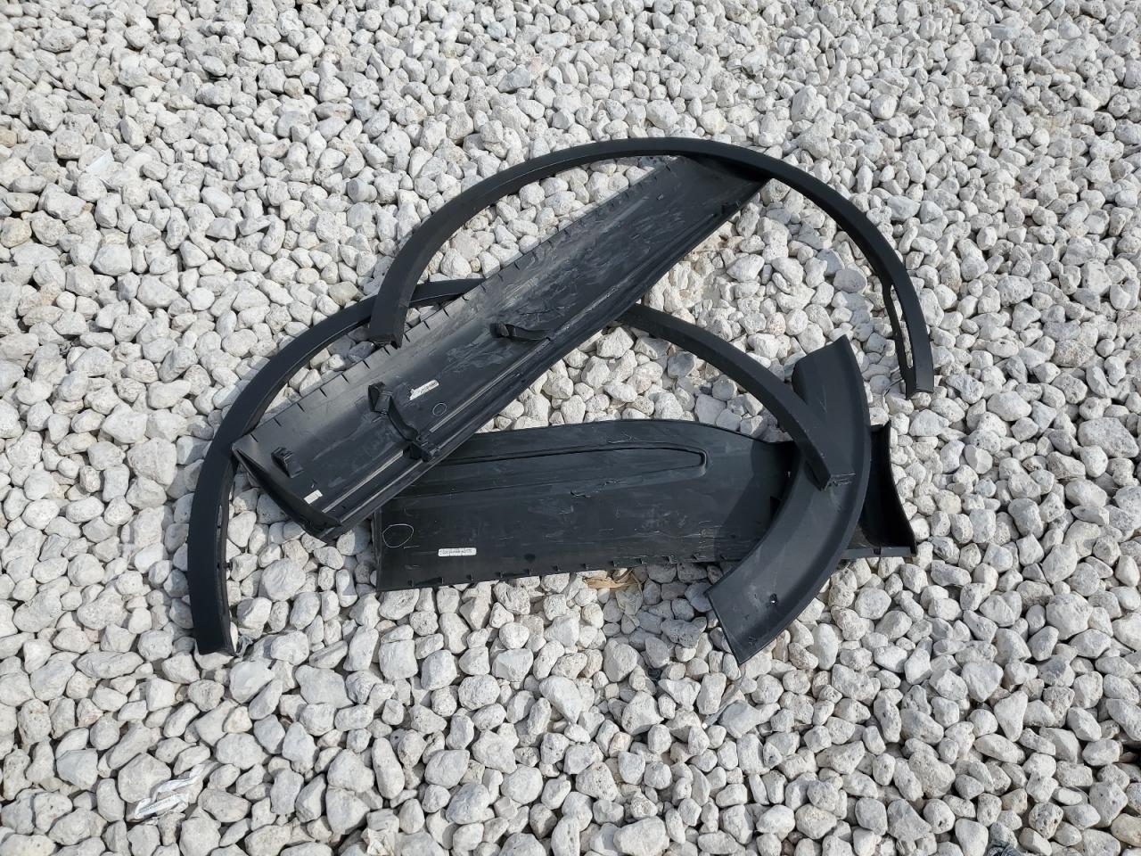 2023 Tesla Model Y VIN: 7SAYGDEF7PF811344 Lot: 87124875