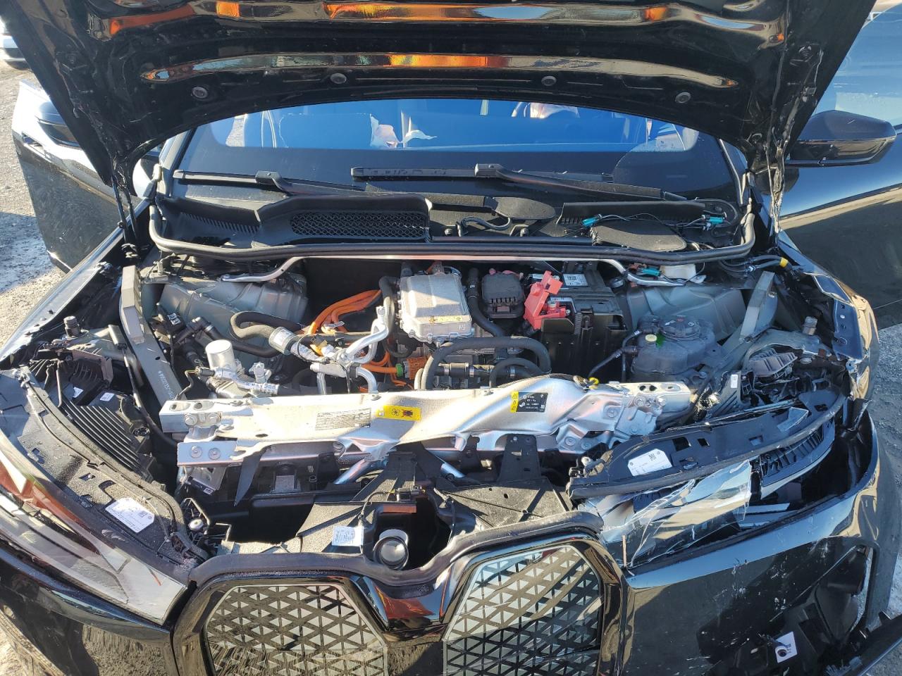 2025 BMW Ix xDrive50 VIN: WB523CF02SCT46332 Lot: 82398435