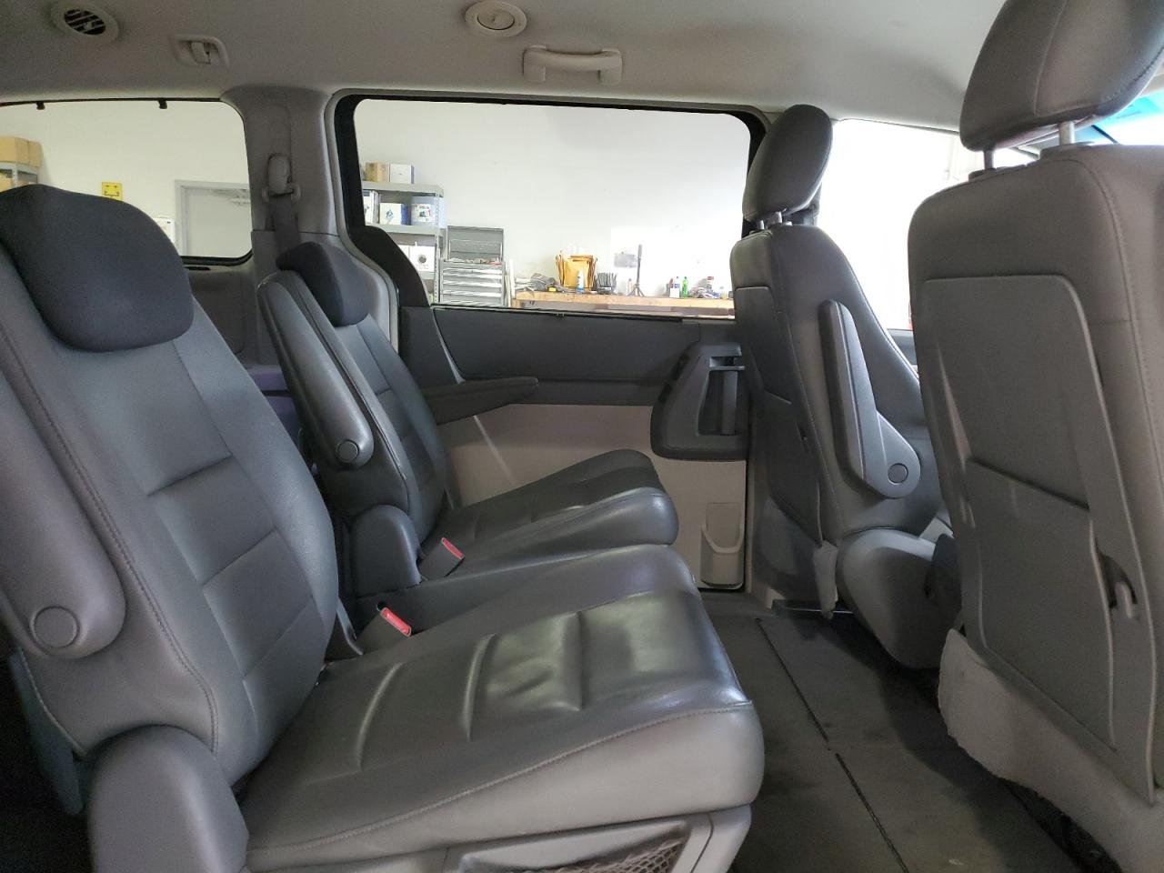 2008 Dodge Grand Caravan Sxt VIN: 2D8HN54X28R761592 Lot: 82568655