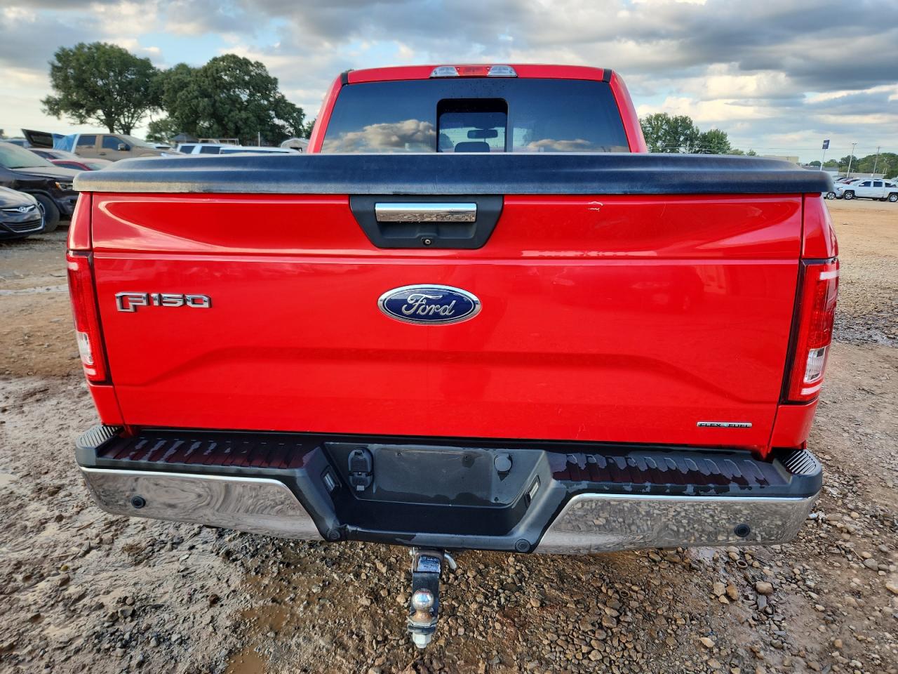 2015 Ford F150 Supercrew VIN: 1FTEW1C82FKD70701 Lot: 85694265