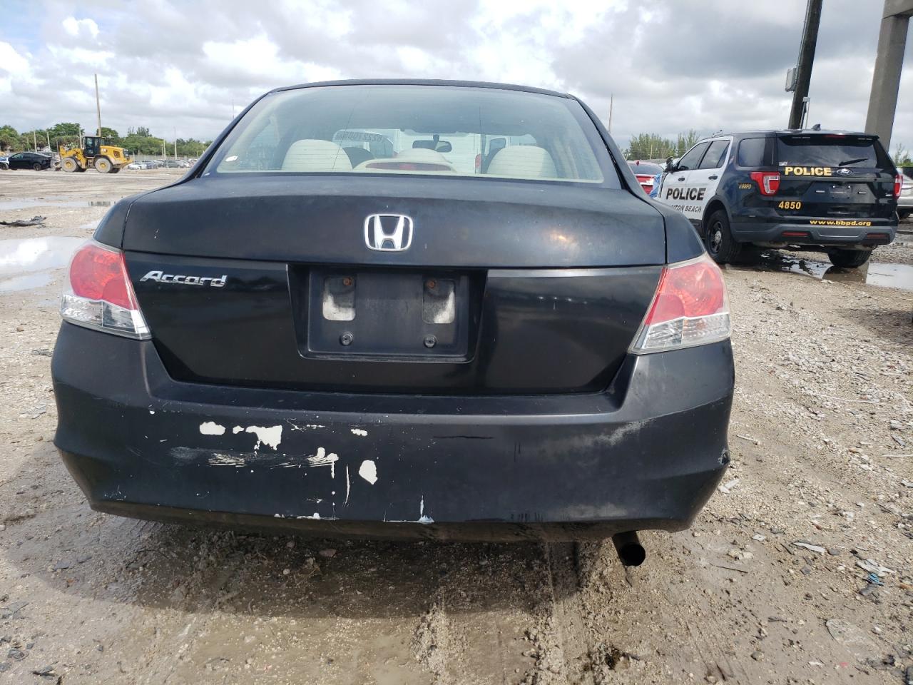 2009 Honda Accord Lx VIN: 1HGCP26329A186879 Lot: 82227085