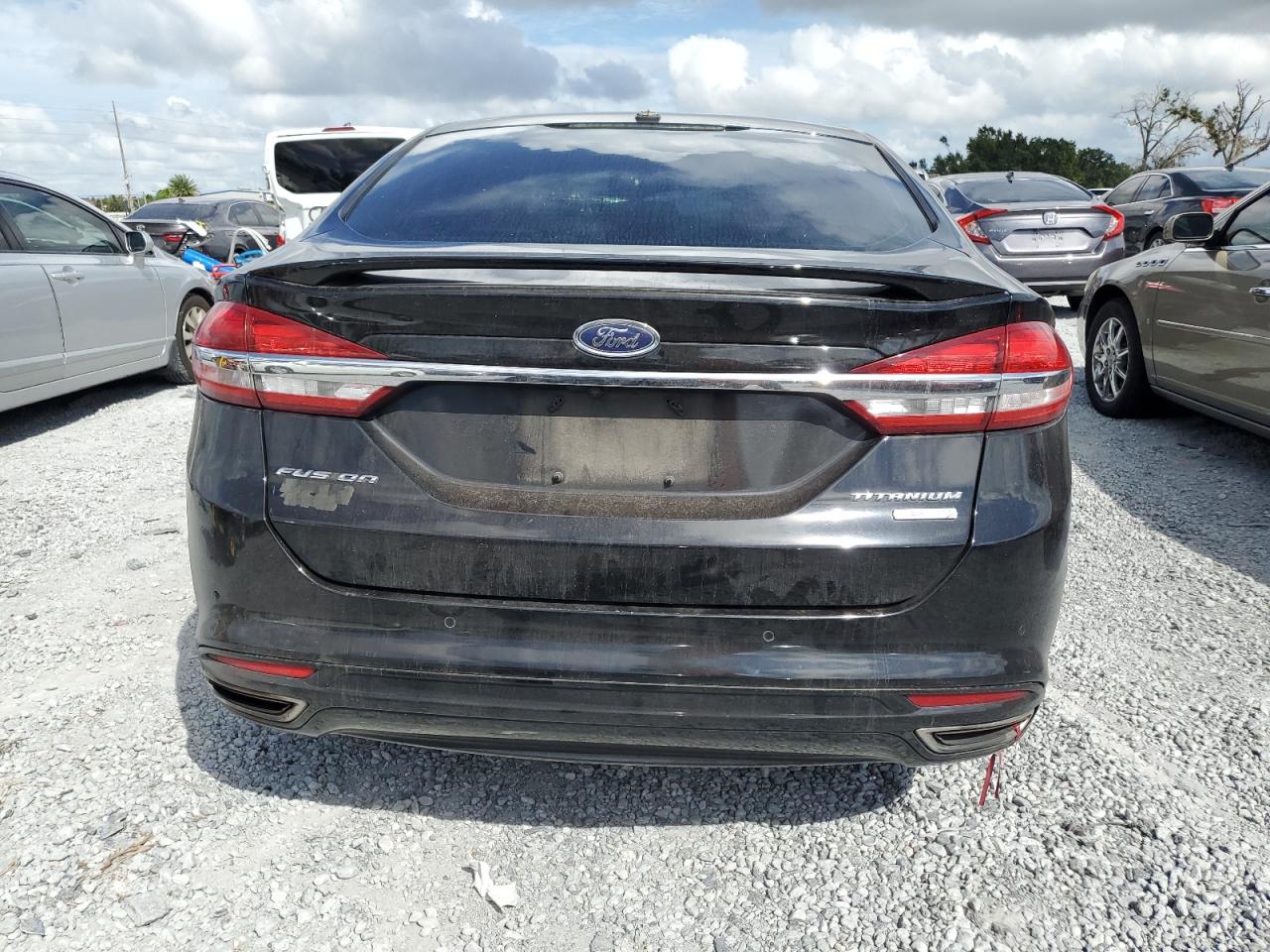 2017 Ford Fusion Titanium VIN: 3FA6P0K92HR130283 Lot: 86088525