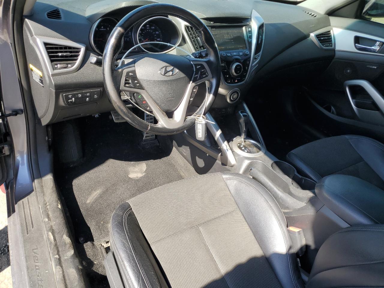 2015 Hyundai Veloster VIN: KMHTC6AD4FU244773 Lot: 82345895