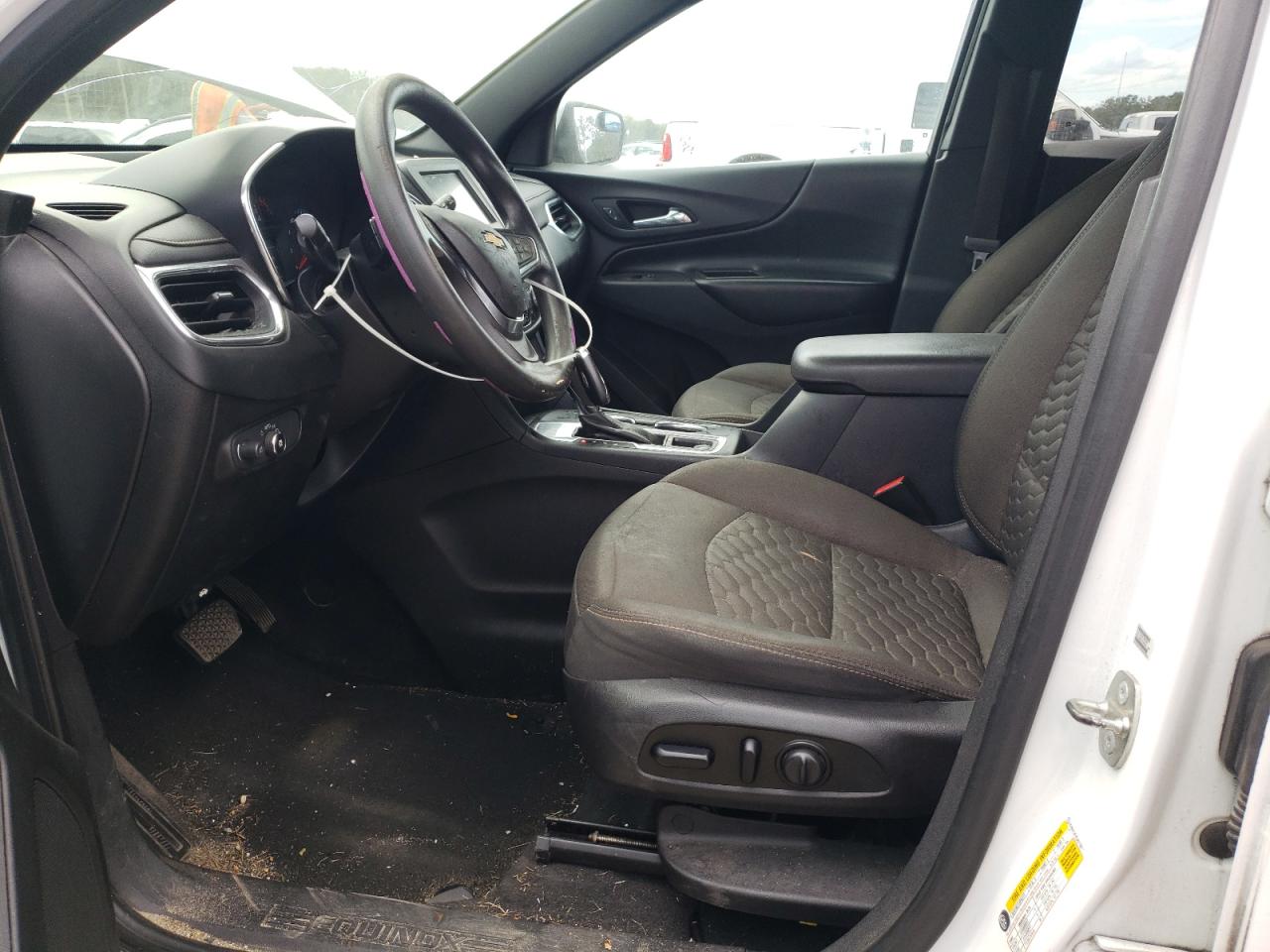 2018 Chevrolet Equinox Lt VIN: 2GNAXJEV2J6216071 Lot: 81960095