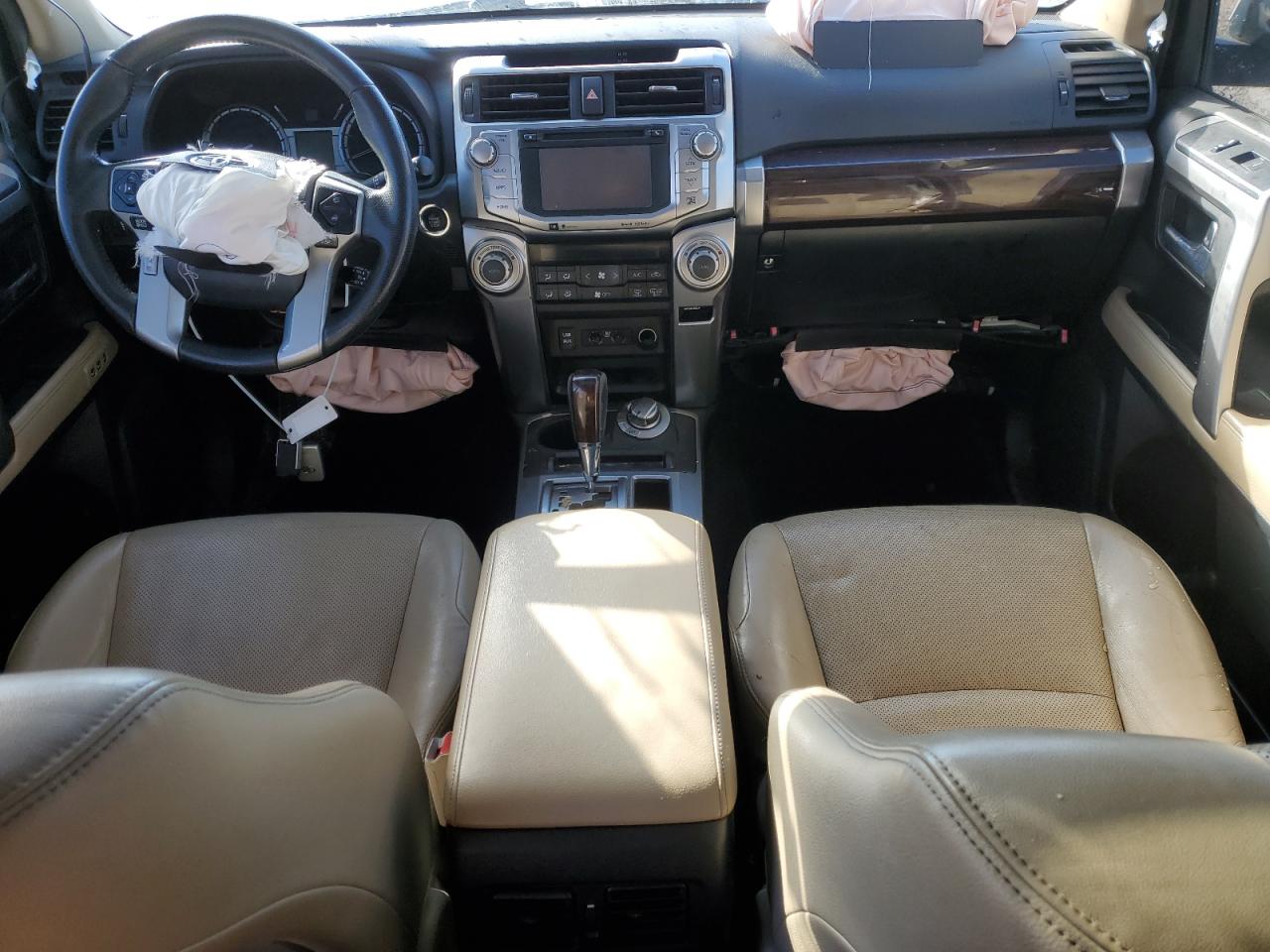 2018 Toyota 4Runner Sr5/Sr5 Premium VIN: JTEBU5JR7J5498446 Lot: 84961875