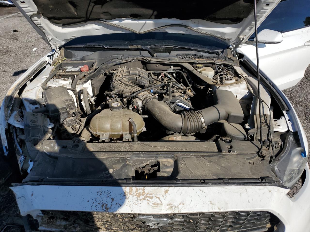 2015 Ford Mustang VIN: 1FATP8EM2F5418970 Lot: 82271425