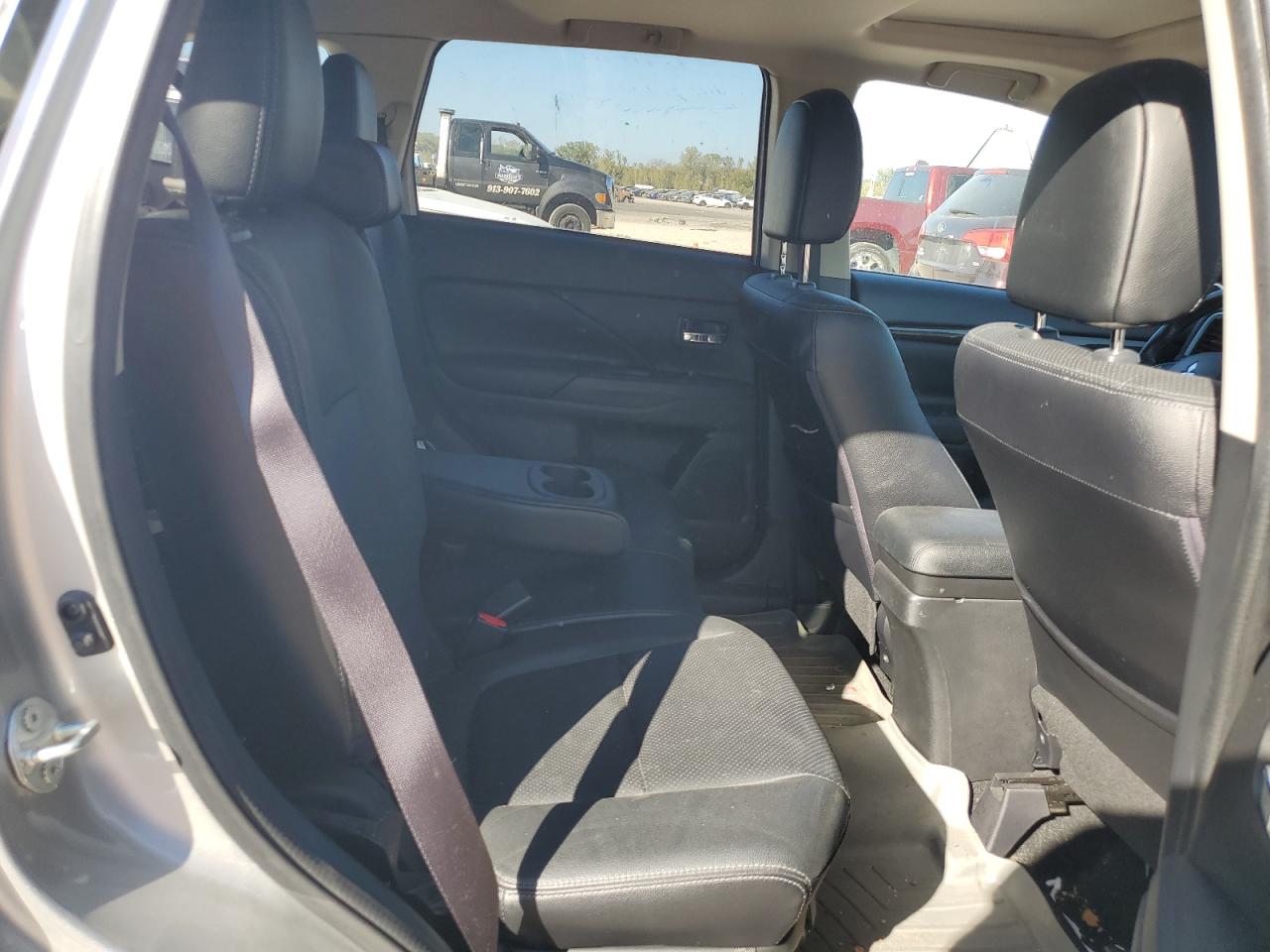 2018 Mitsubishi Outlander Se VIN: JA4AD3A32JZ010328 Lot: 87104415