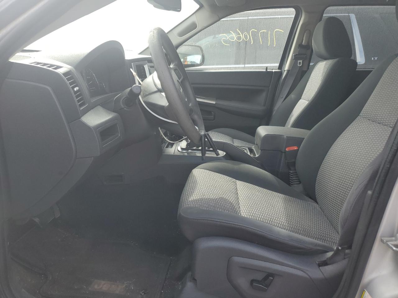 2008 Jeep Grand Cherokee Laredo VIN: 1J8GR48K18C124167 Lot: 71770665