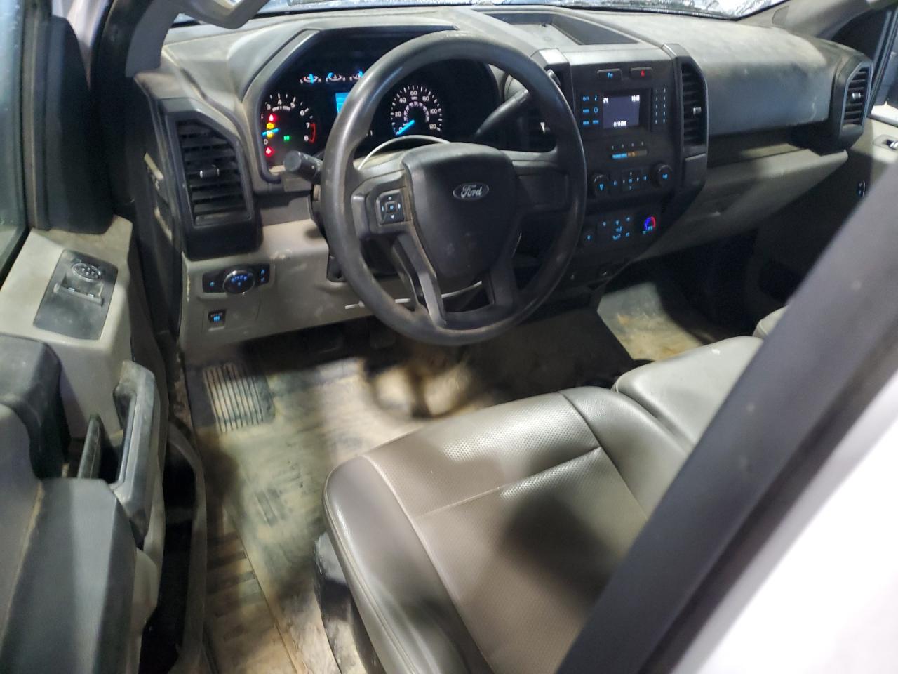 2016 Ford F150 VIN: 1FTMF1C81GKE48947 Lot: 87239385
