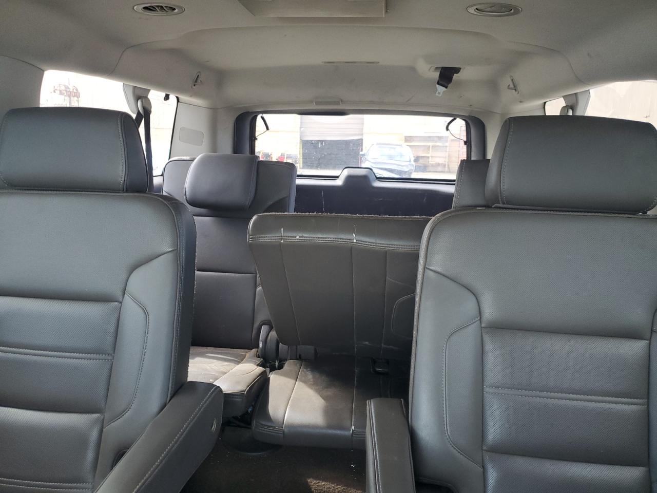 2018 GMC Yukon Xl Denali VIN: 1GKS1HKJ2JR124055 Lot: 85879665