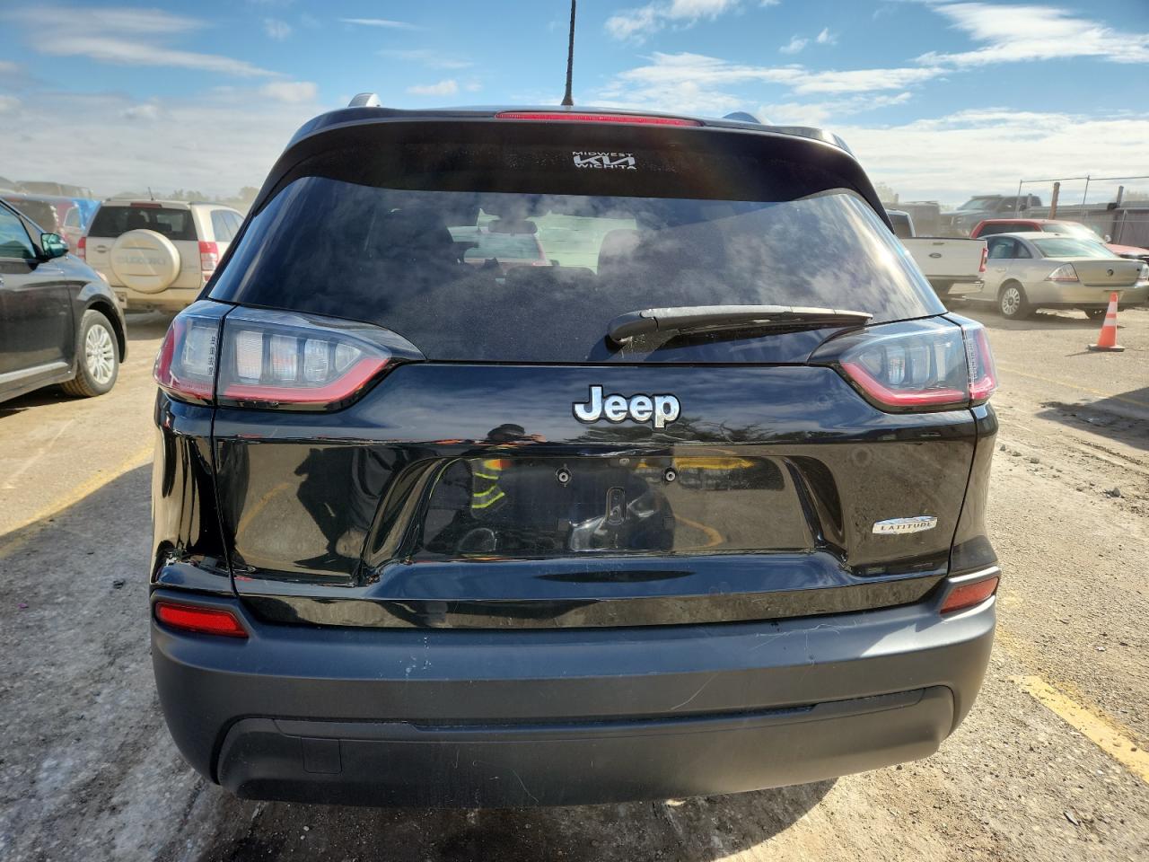 2020 Jeep Cherokee Latitude VIN: 1C4PJLCB1LD577711 Lot: 90523535