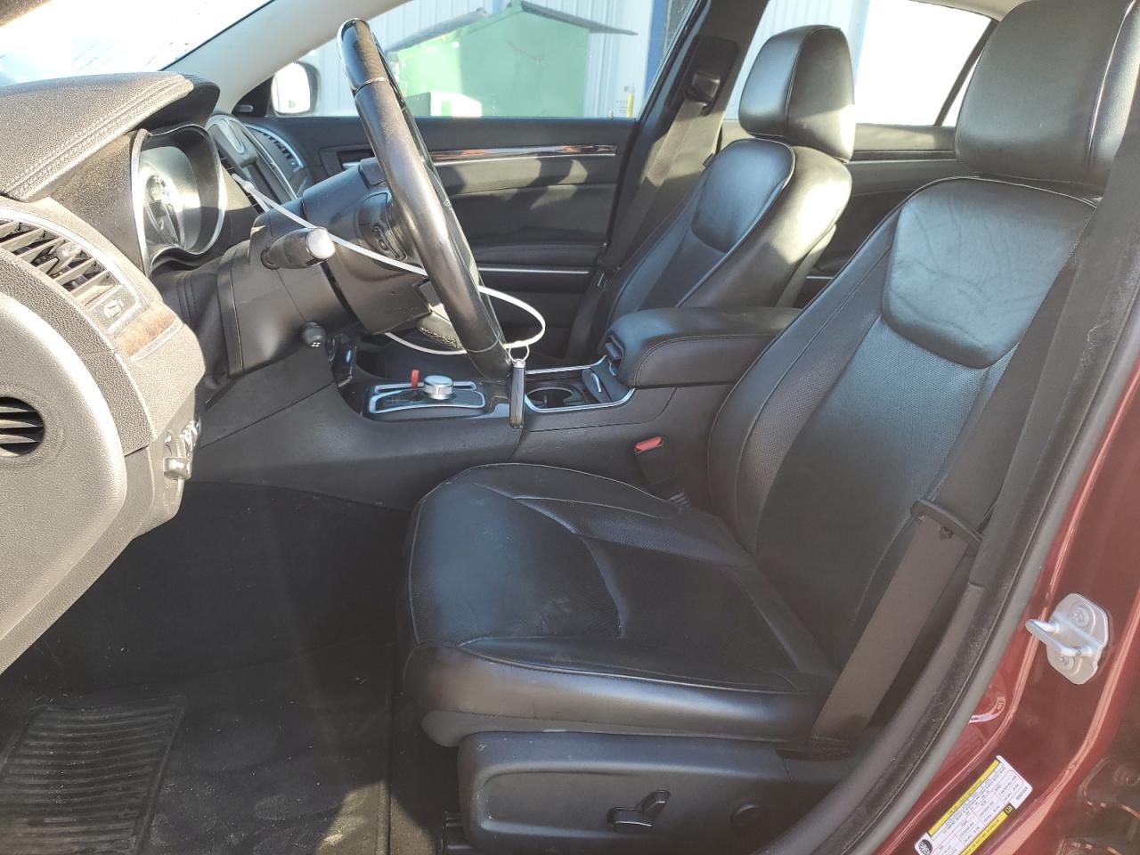 2019 Chrysler 300 Limited VIN: 2C3CCAEG3KH631229 Lot: 84956035