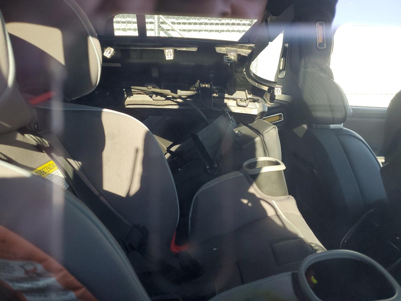 2025 Rivian R1S Adventure VIN: 7PDSGBBA4SN049898 Lot: 86064825