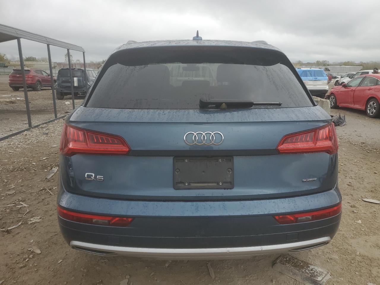 2018 Audi Q5 Premium VIN: WA1ANAFY3J2013642 Lot: 90079085