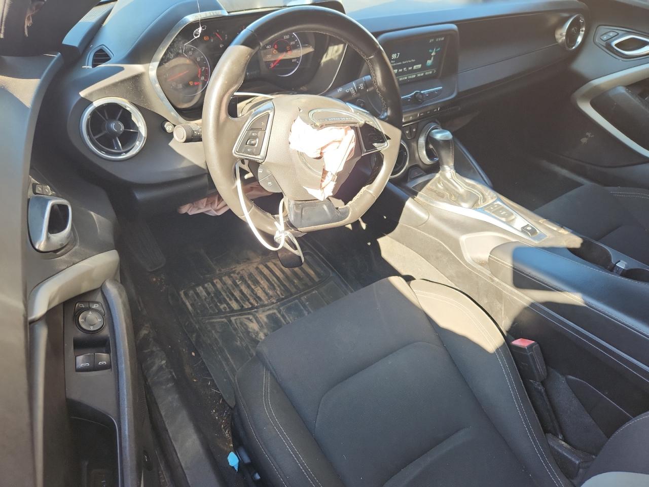 2018 Chevrolet Camaro Lt VIN: 1G1FB1RS9J0125233 Lot: 82180775