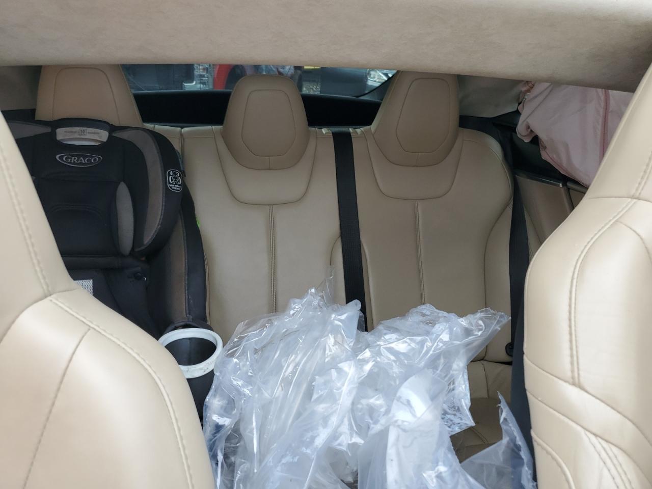 2016 Tesla Model S VIN: 5YJSA1E15GF160240 Lot: 86126255