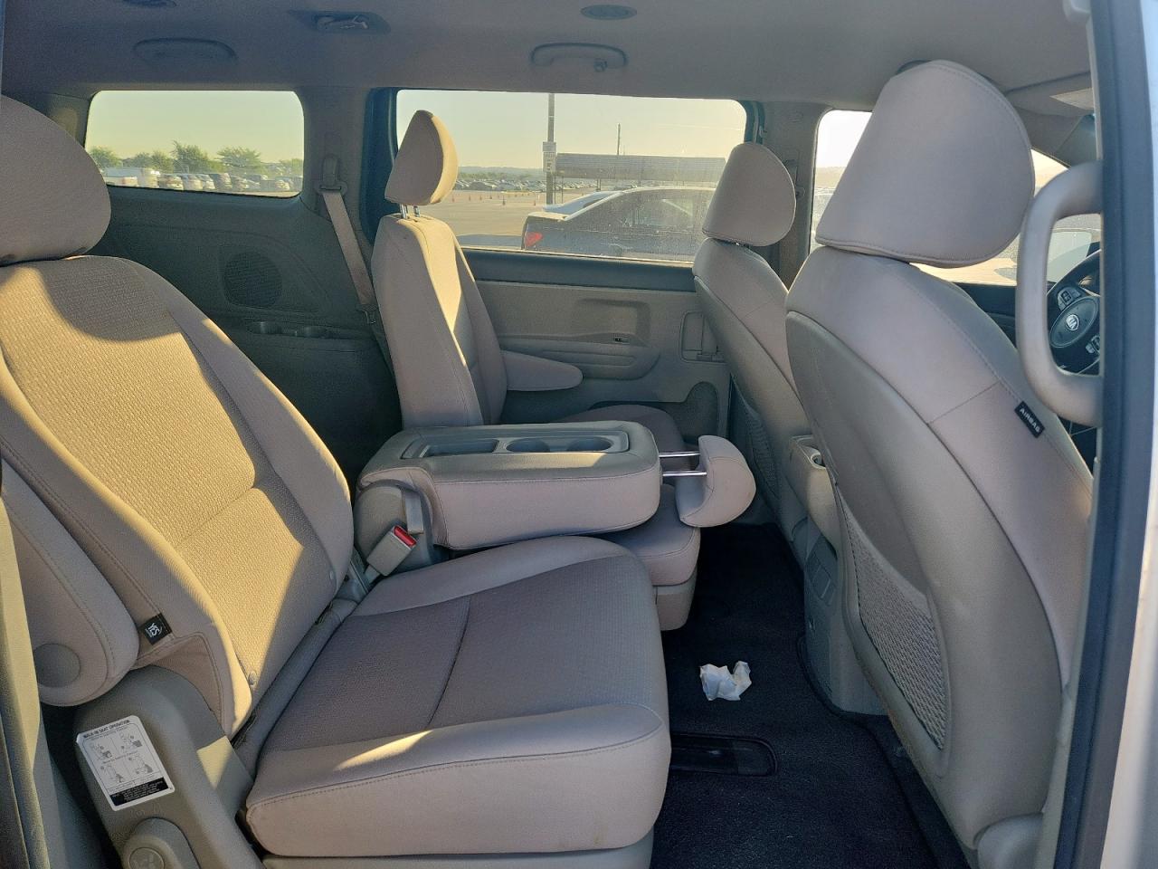 2017 Kia Sedona Lx VIN: KNDMB5C18H6218466 Lot: 82251045