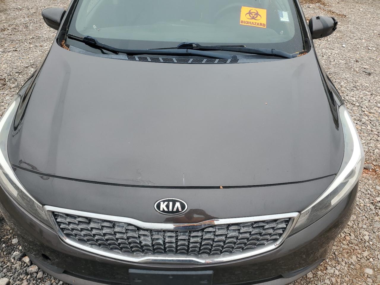 2017 Kia Forte Lx VIN: 3KPFK4A70HE157585 Lot: 90263315