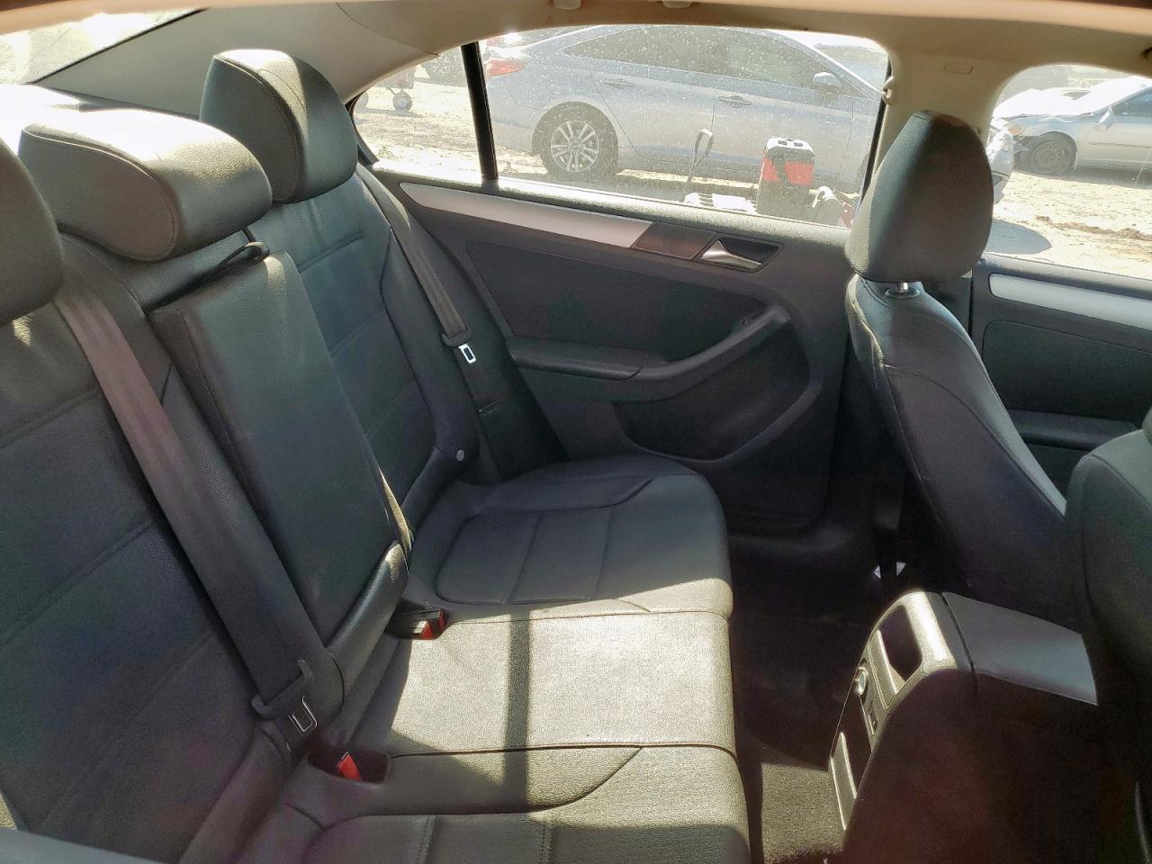 2012 Volkswagen Jetta Sel VIN: 3VWLX7AJ7CM321640 Lot: 82423825