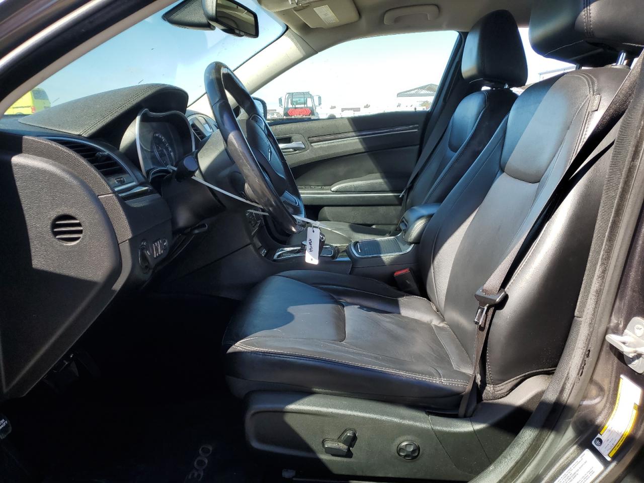 2015 Chrysler 300 Limited VIN: 2C3CCAAG5FH763260 Lot: 84795685