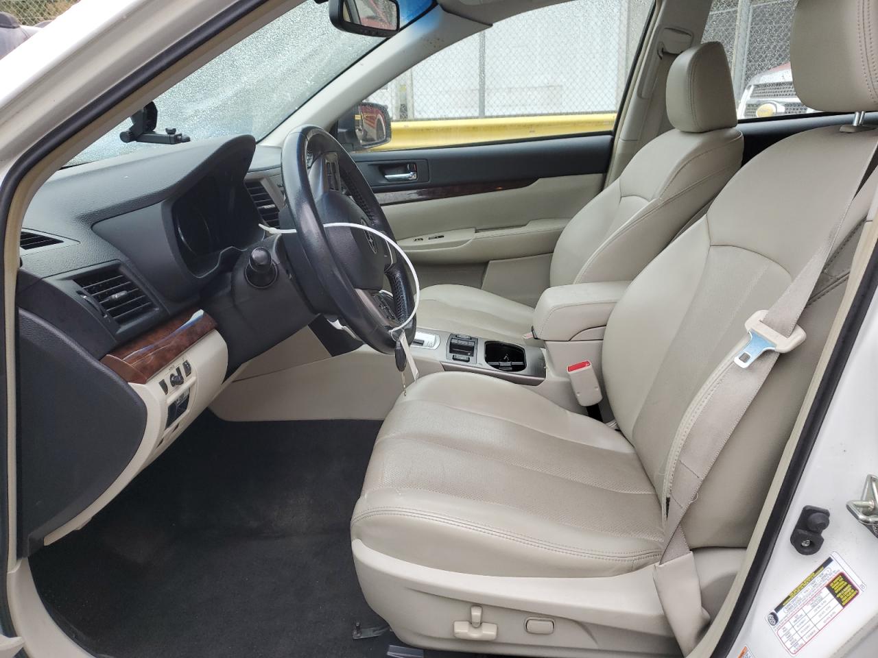 2014 Subaru Legacy 2.5I Limited VIN: 4S3BMCL68E3010764 Lot: 85517685