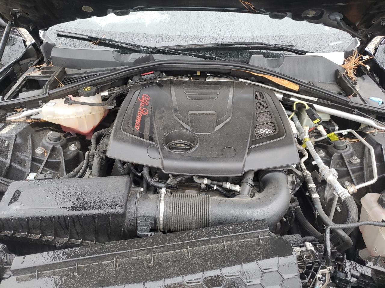 2017 Alfa Romeo Giulia Ti Q4 VIN: ZARFAEEN6H7543645 Lot: 90138785