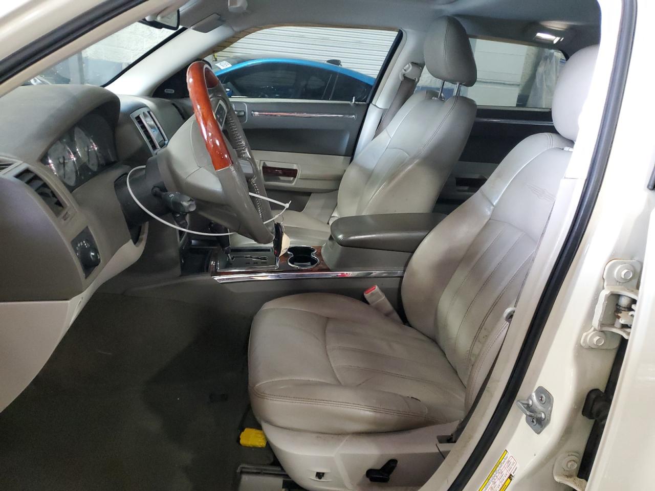 2008 Chrysler 300C VIN: 2C3KK63H78H210291 Lot: 84923685