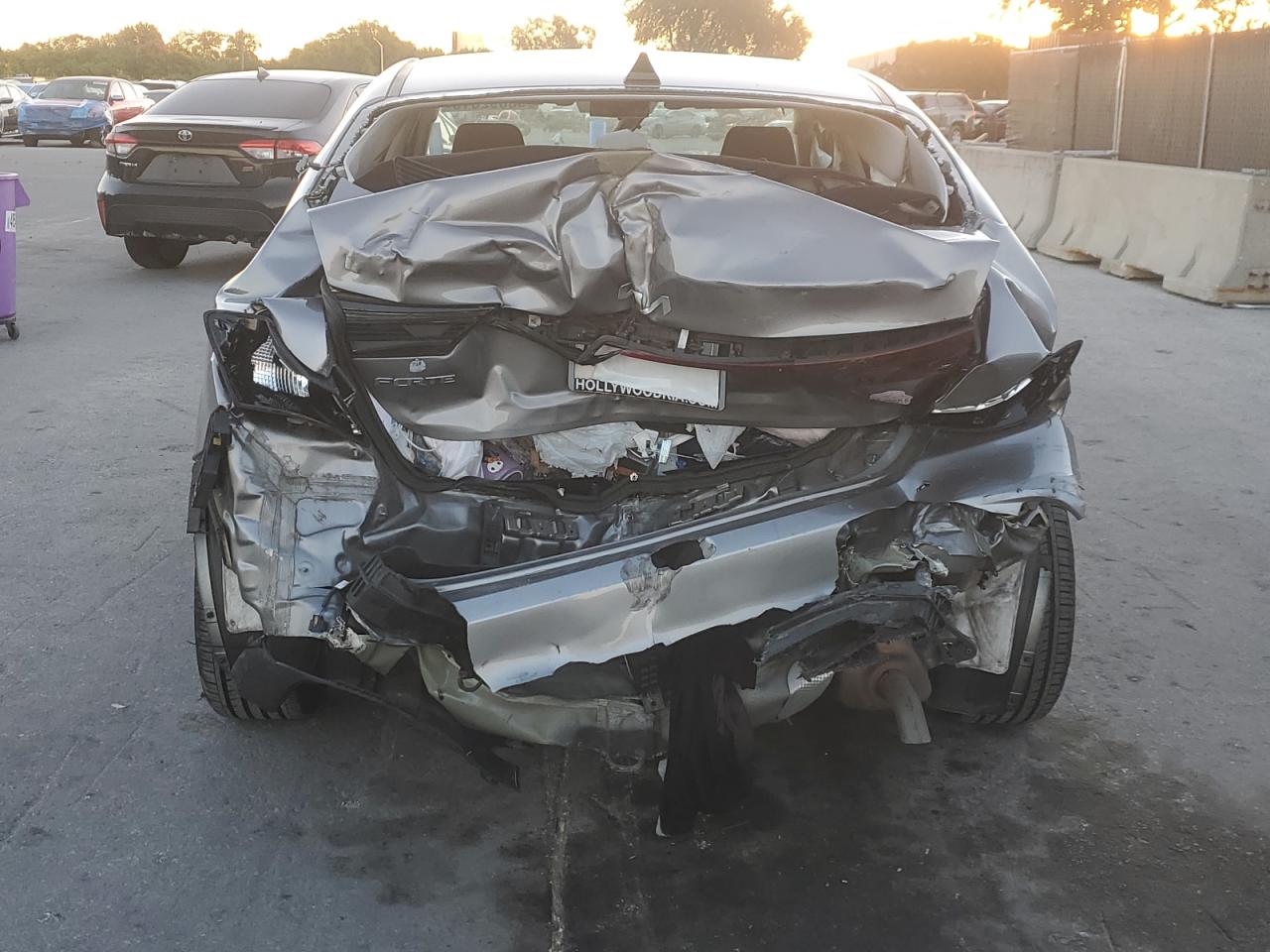 2023 Kia Forte Lx VIN: 3KPF24AD5PE558618 Lot: 90692015