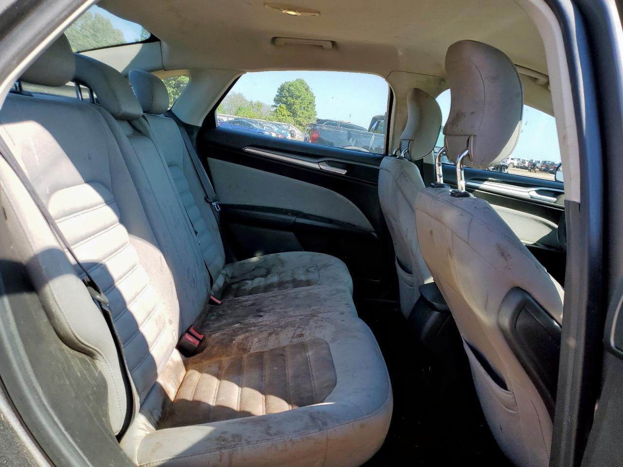 2014 Ford Fusion S VIN: 1FA6P0G70E5376657 Lot: 81972955