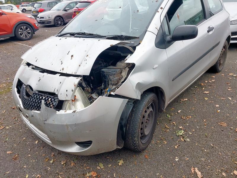 2008 TOYOTA YARIS T2 