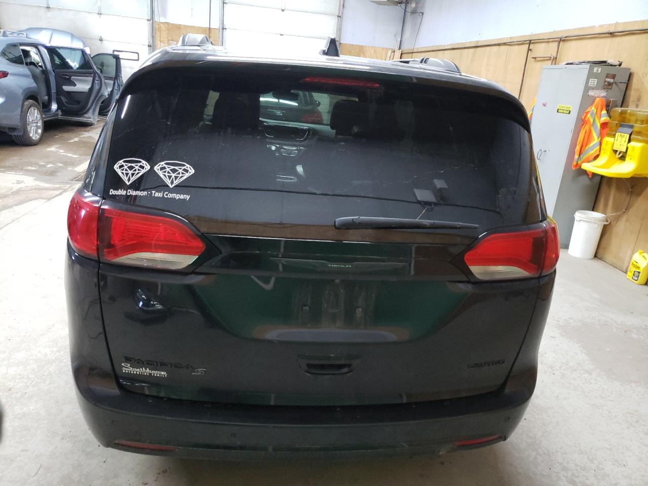 2019 Chrysler Pacifica Limited VIN: 2C4RC1GG3KR576469 Lot: 85155075