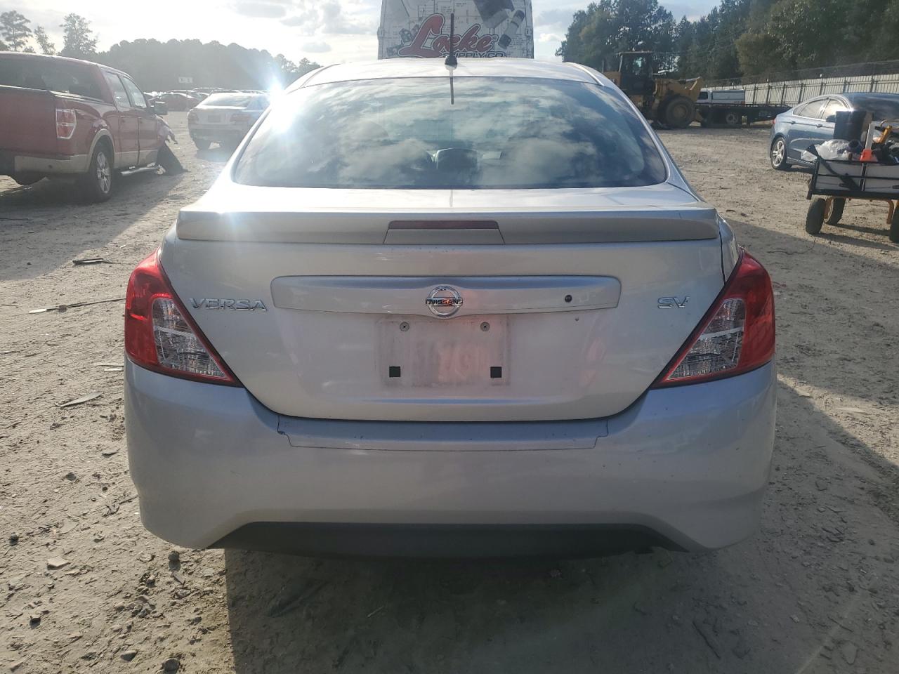 2017 Nissan Versa S VIN: 3N1CN7AP2HK429828 Lot: 84768075