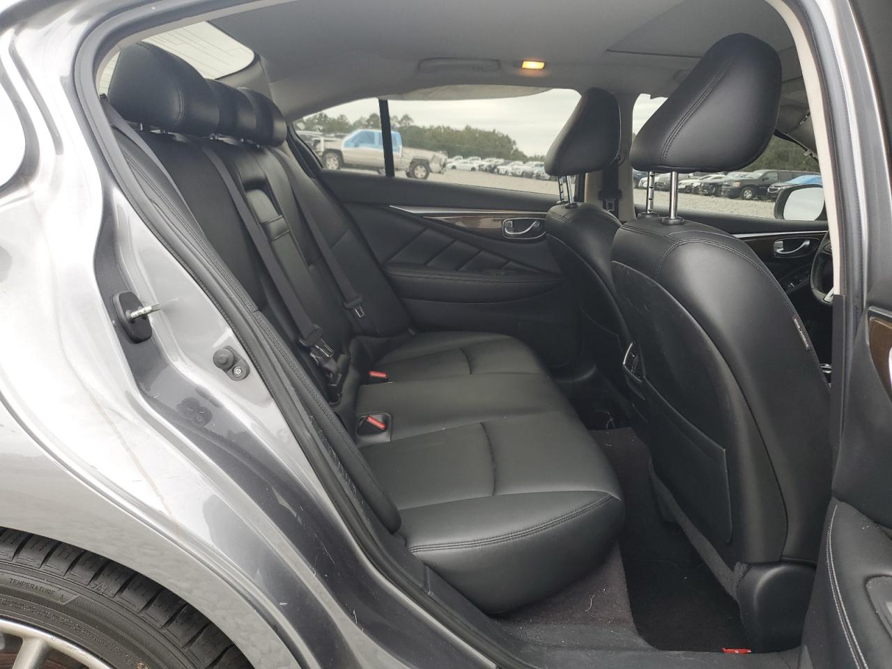 2018 Infiniti Q50 Luxe VIN: JN1EV7AP3JM351008 Lot: 85889245