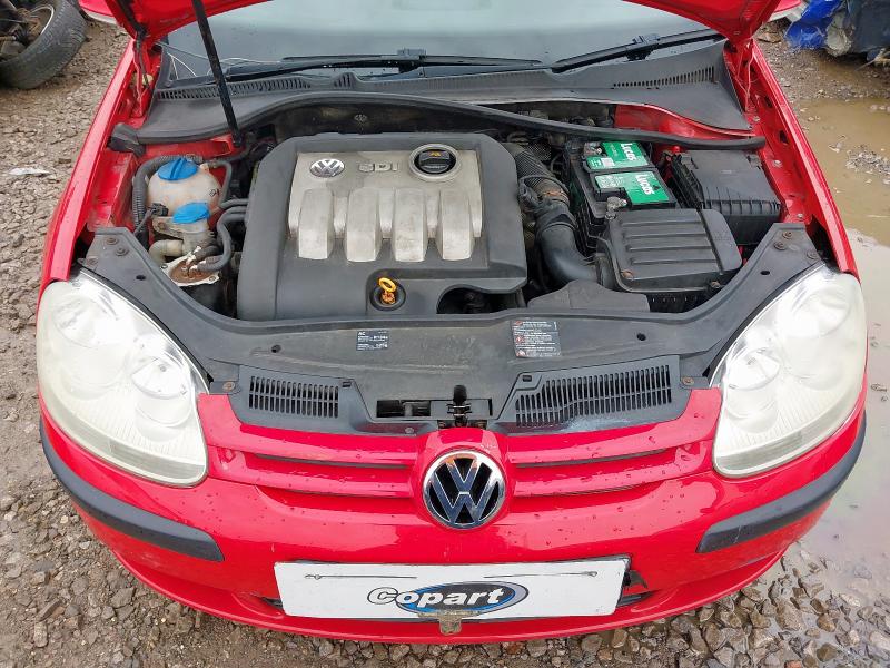 2004 VOLKSWAGEN GOLF S SDI 