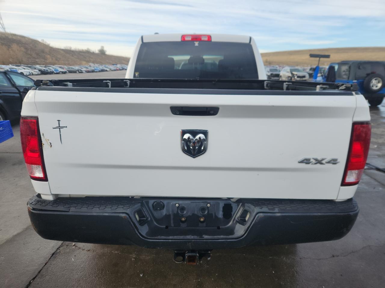 2018 Ram 1500 St VIN: 1C6RR7FG3JS237640 Lot: 90816145