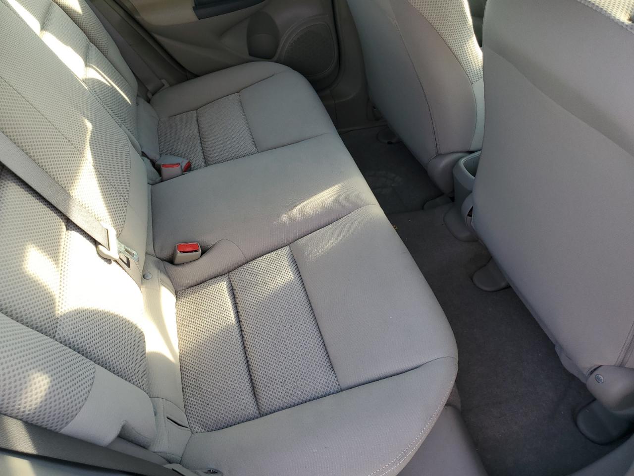 2010 Honda Insight Lx VIN: JHMZE2H5XAS009863 Lot: 81956555