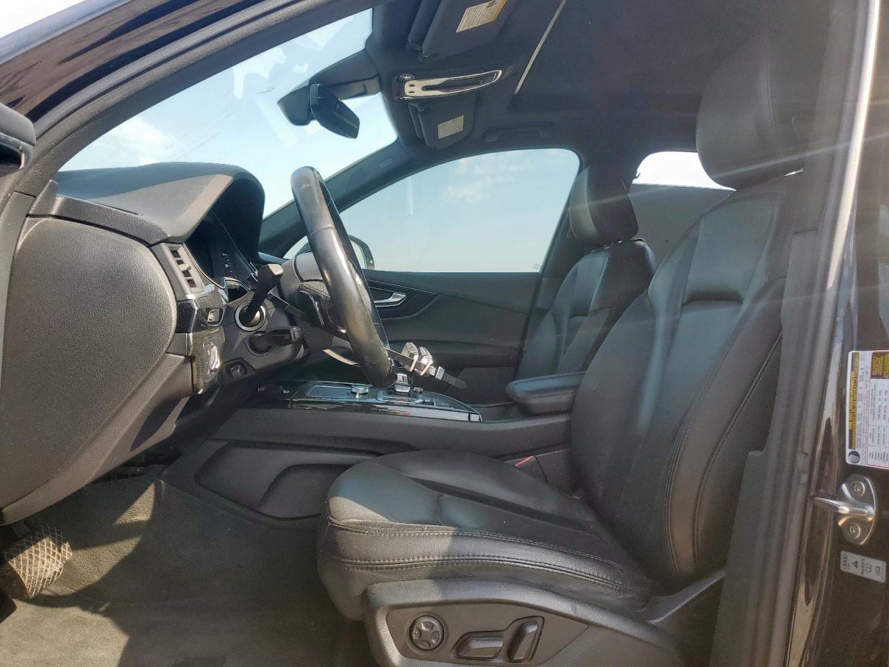 2017 Audi Q7 Premium Plus VIN: WA1LAAF72HD027543 Lot: 85113585