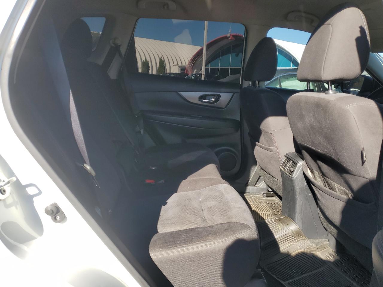 2016 Nissan Rogue S VIN: KNMAT2MV7GP653133 Lot: 85390865