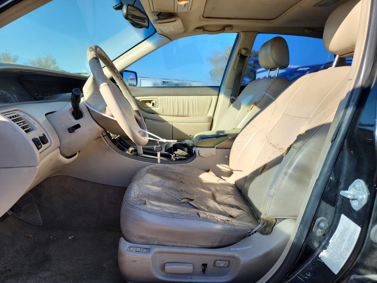 2000 Toyota Avalon Xl VIN: 4T1BF28B5YU110888 Lot: 87444015