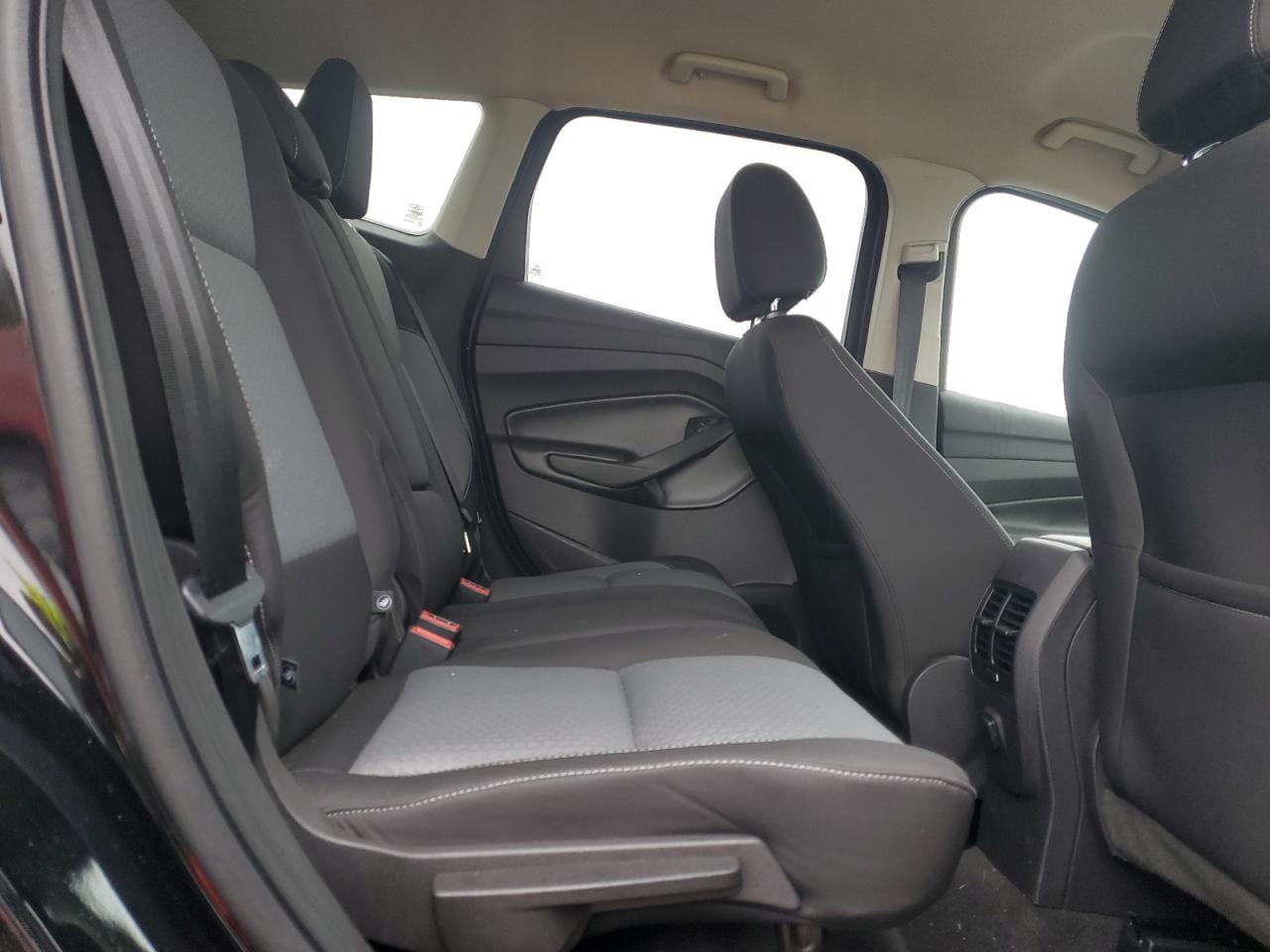 2017 Ford Escape Se VIN: 1FMCU9G91HUC03165 Lot: 82425665